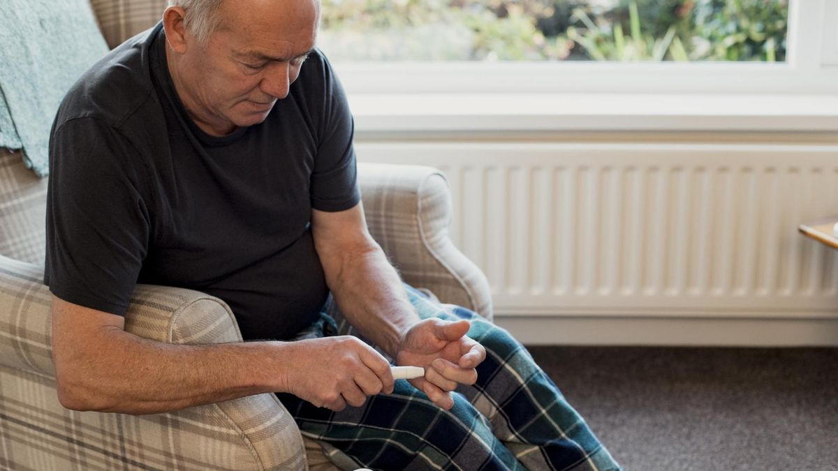 Pacjent z cukrzycą typu 1 po przełomowym zabiegu. Jego organizm znów wytwarza insulinę