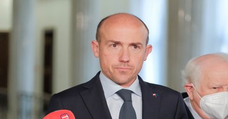 Cała Polska widziała. Budka upokorzył TVP. Nagranie hitem sieci