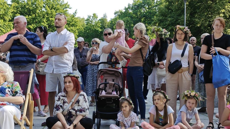 Kliknij strzałkę, aby przejść do następnych zdjęć!