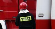 Karsin: Groźny pożar suszarni drewna. W akcji 11 zastępów straży pożarnej