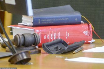 Rozprawy zaczynają się punktualniej, ale sędziowie coraz częściej agresywni