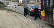Warszawa. Pijany uderzył głową w bok przejeżdżającego autobusu
