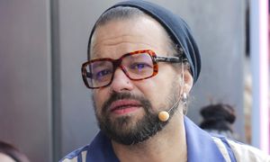 Michał Piróg ujawnia swoje dalsze plany po odejściu z TVN, zasiadając na kanapie w TVP: "To czas, by się ODŁATKOWAĆ"