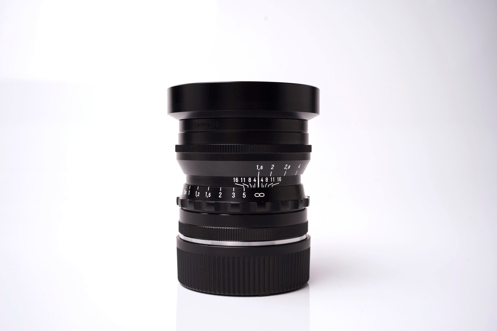 Niewielki może bardzo dużo! Voigtländer Nokton 50 mm f/1,5 8