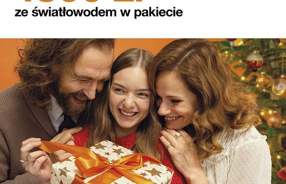 Orange z okazji świąt daje światłowód i Netflix za darmo, promuje to w kampanii