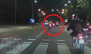Ruszyli ze świateł. I nagle wywrotka. Motocykliści nagrani