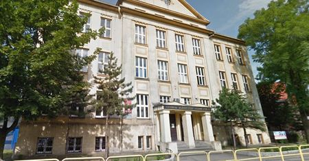 Rodzice uczniów wściekli. Niezaszczepieni musieli wrócić do domu