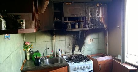 Pożar w mieszkaniu od gotowanego obiadu