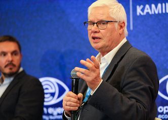 Były wicepremier ostrzega: realnie nie da się utrzymać w Polsce 2,5 tys. gmin