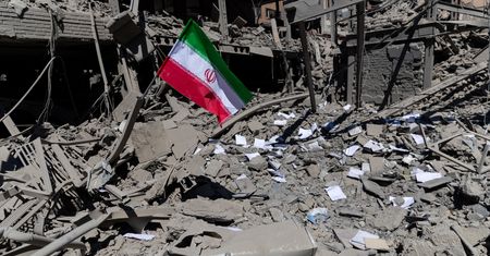 Rozejm USA-Iran ogłoszony. Ataki jednak nie ustają
