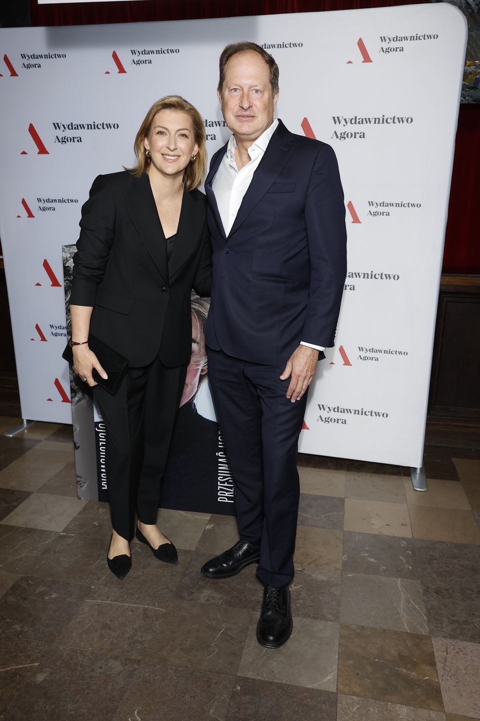 Olga Leonowicz, Mark Brzezinski