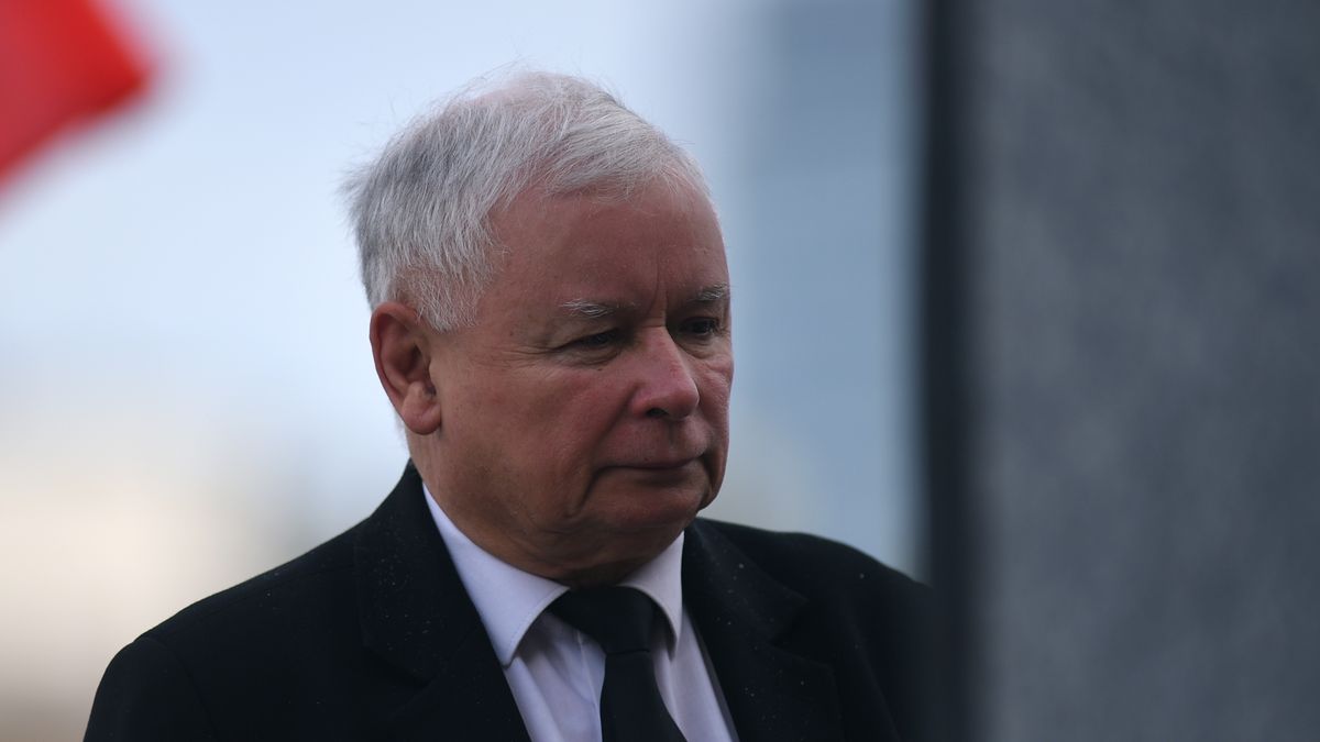 Warszawa. 10.07.2020. Prezes PiS Jaroslaw Kaczynski podczas 123 miesiecznicy Katastrofy Smolenskiej.ot. Adam Chelstowski