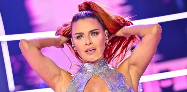 TYLKO NA PUDELKU: Kreacja Nataszy Urbańskiej na Top of the Top Sopot Festival SPŁONĘŁA tuż przed występem. "Była załamana"
