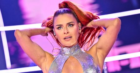 TYLKO NA PUDELKU: Kreacja Nataszy Urbańskiej na Top of the Top Sopot Festival SPŁONĘŁA tuż przed występem. "Była załamana"