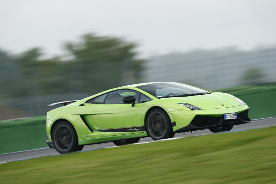 Lamborghini-Gallardo-LP-570-4-Superleggera