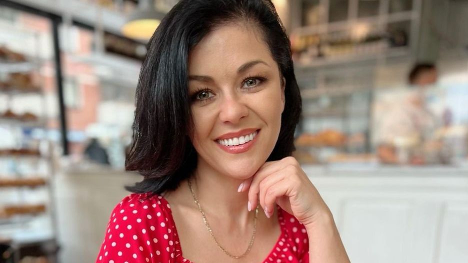 Katarzyna Cichopek uwielbia chodzić w espadrylach na koturnach 