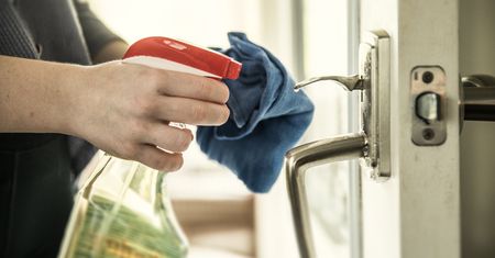 To będzie norma? Dezynfekować będziemy się nawet po pandemii COVID-19