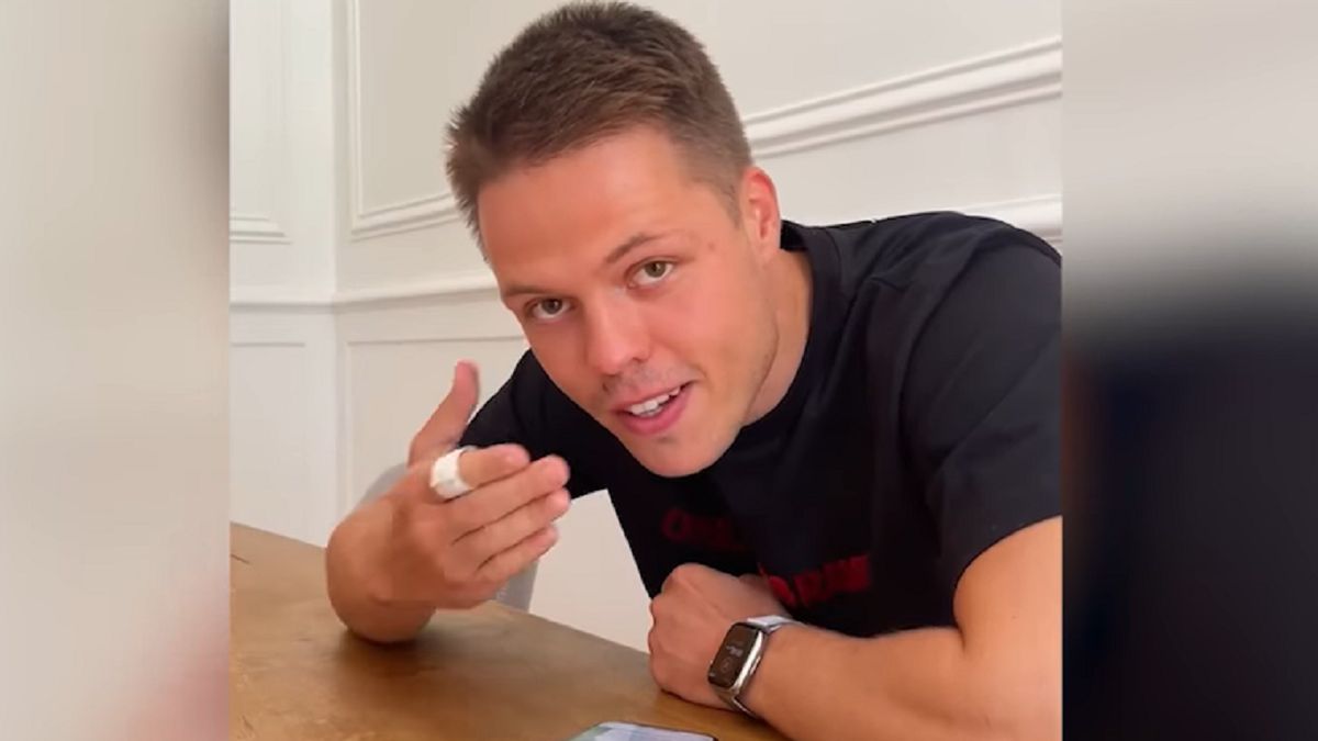 Strollował Rosjan. "Zamawialiście materiał na białe flagi?"