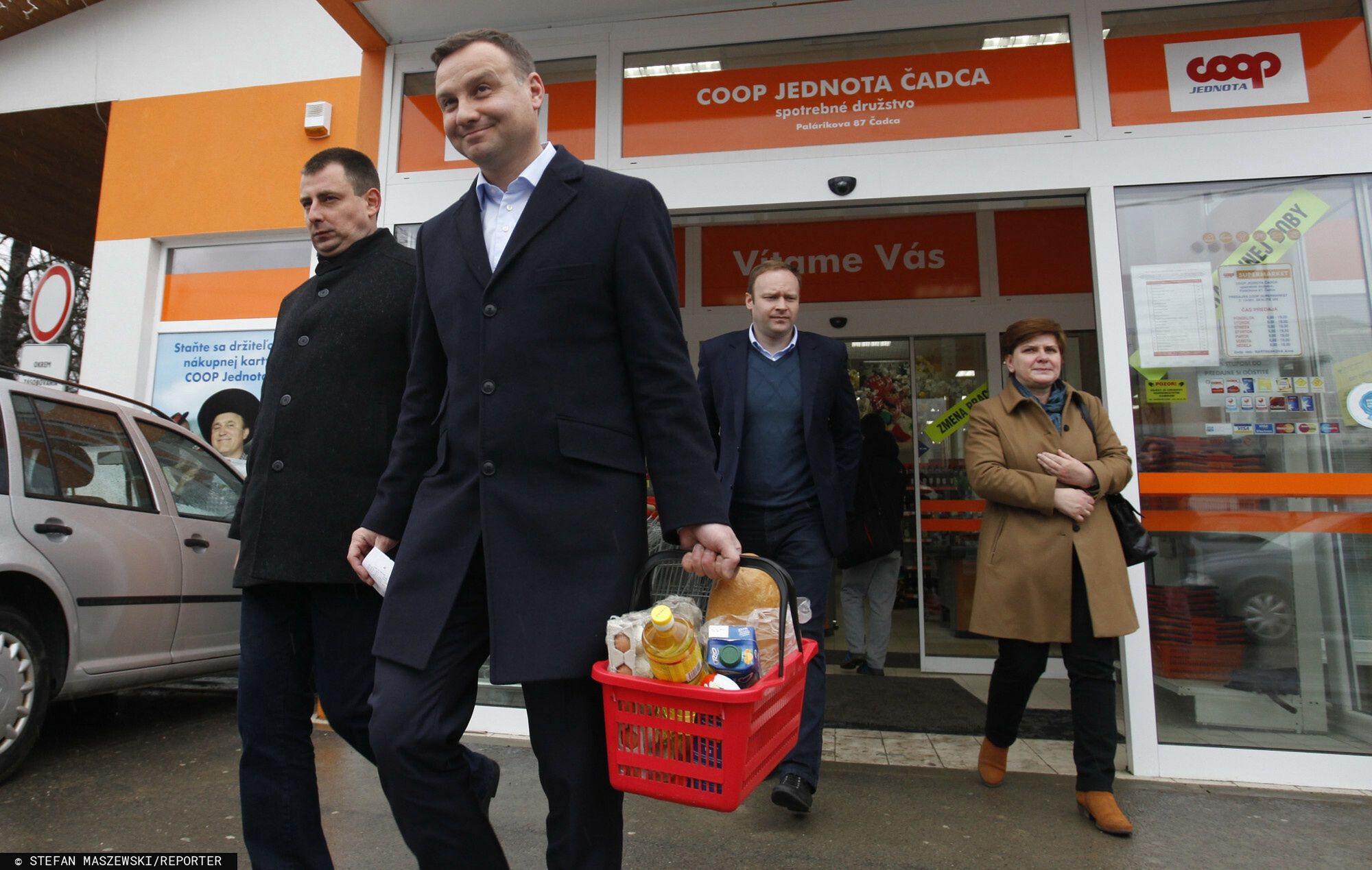 Andrzej Duda na zakupach w 2015 roku