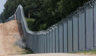 Польща завершила будівництво стіни на кордонні з Білоруссю