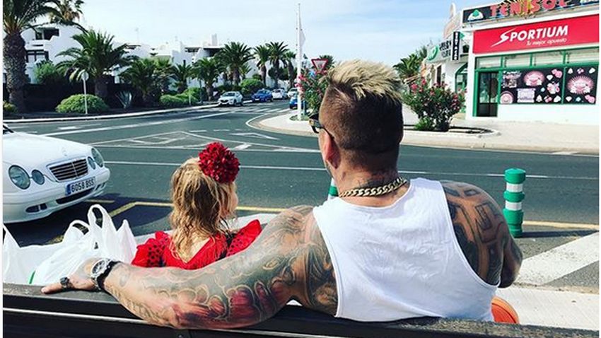 Popek wychowuje swoją córkę wraz z partnerką Katarzyną