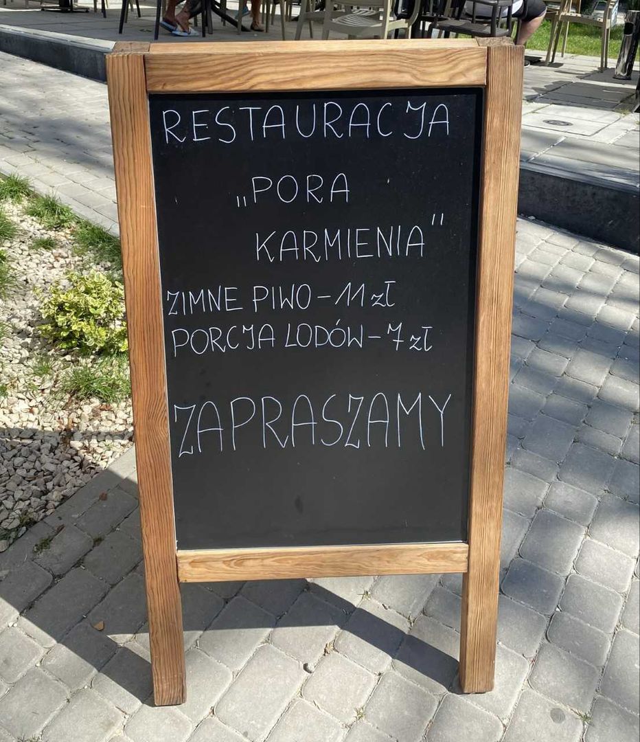 Strefa gastronomiczna na terenie Orientarium ZOO Łódź