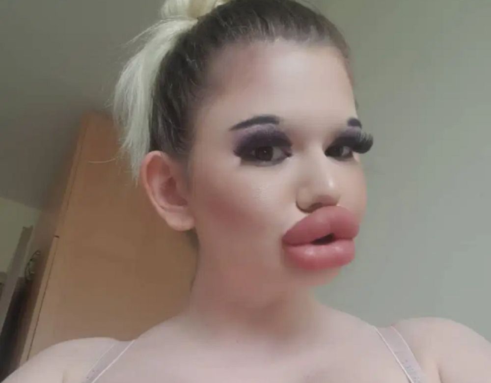 23-letnia Andrea Ivanova jest nazywana "żywą Barbie"