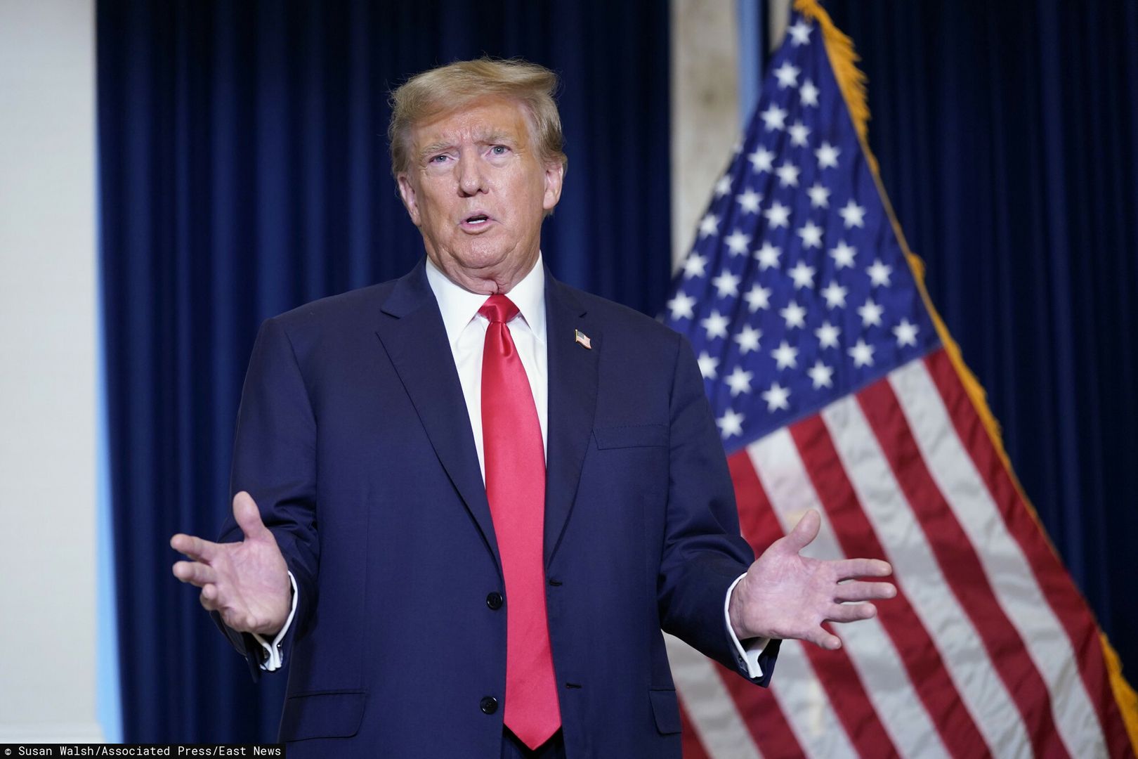 Konferencja prasowa Donalda Trumpa
Former President Donald Trump speaks to the media at a Washington hotel, Tuesday, Jan. 9, 2024, after attending a hearing before the D.C. Circuit Court of Appeals at the federal courthouse in Washington. (AP Photo/Susan Walsh)
Susan Walsh