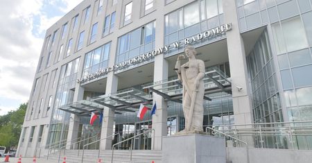 Mówił o bombardowaniu Niemiec. Ruszył proces radnego z Radomia