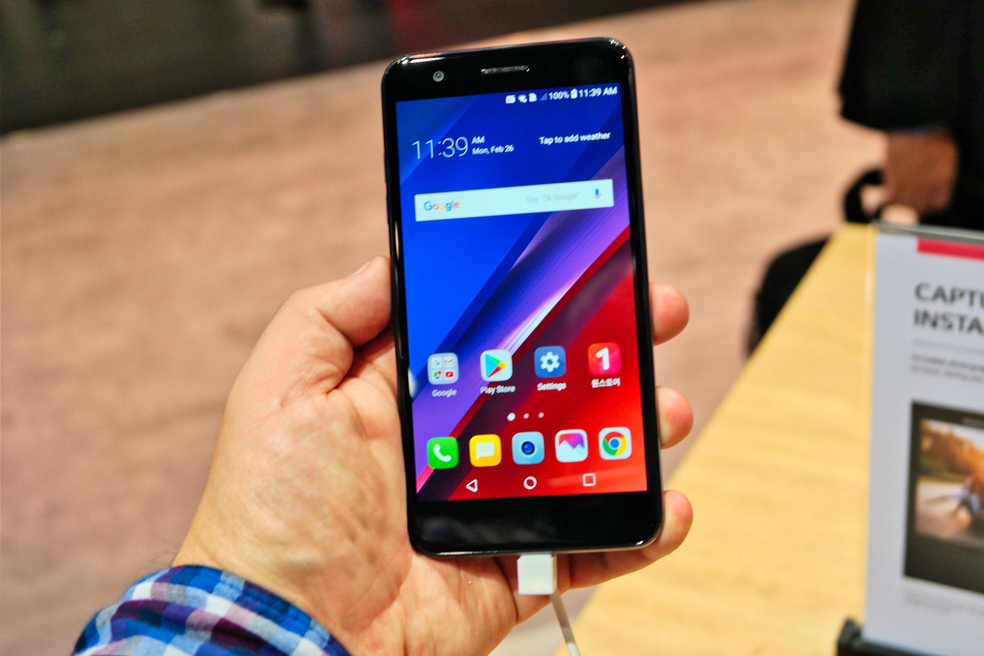LG K10 i LG K8 (2018) - pierwsze wrażenia. Rzut oka na nową generację operatorskich hitów 3