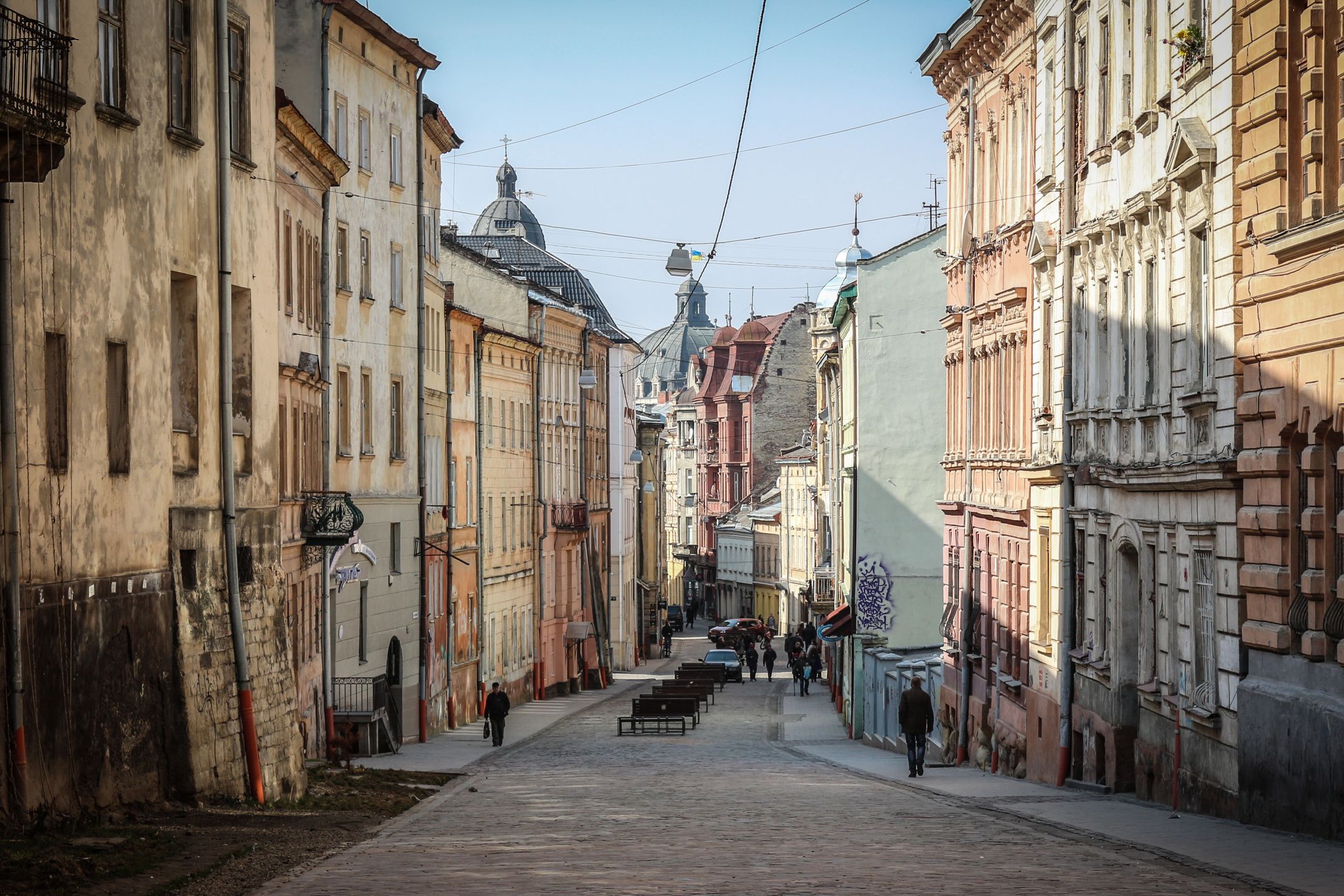 Życie we Lwowie toczy się normalnie 