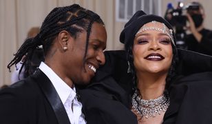 Rihanna spodziewa się dziecka. Prezentuje fanom ciążowe krągłości