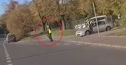 Nagranie z Łodzi. Kamera uratowała rowerzystę przed mandatem