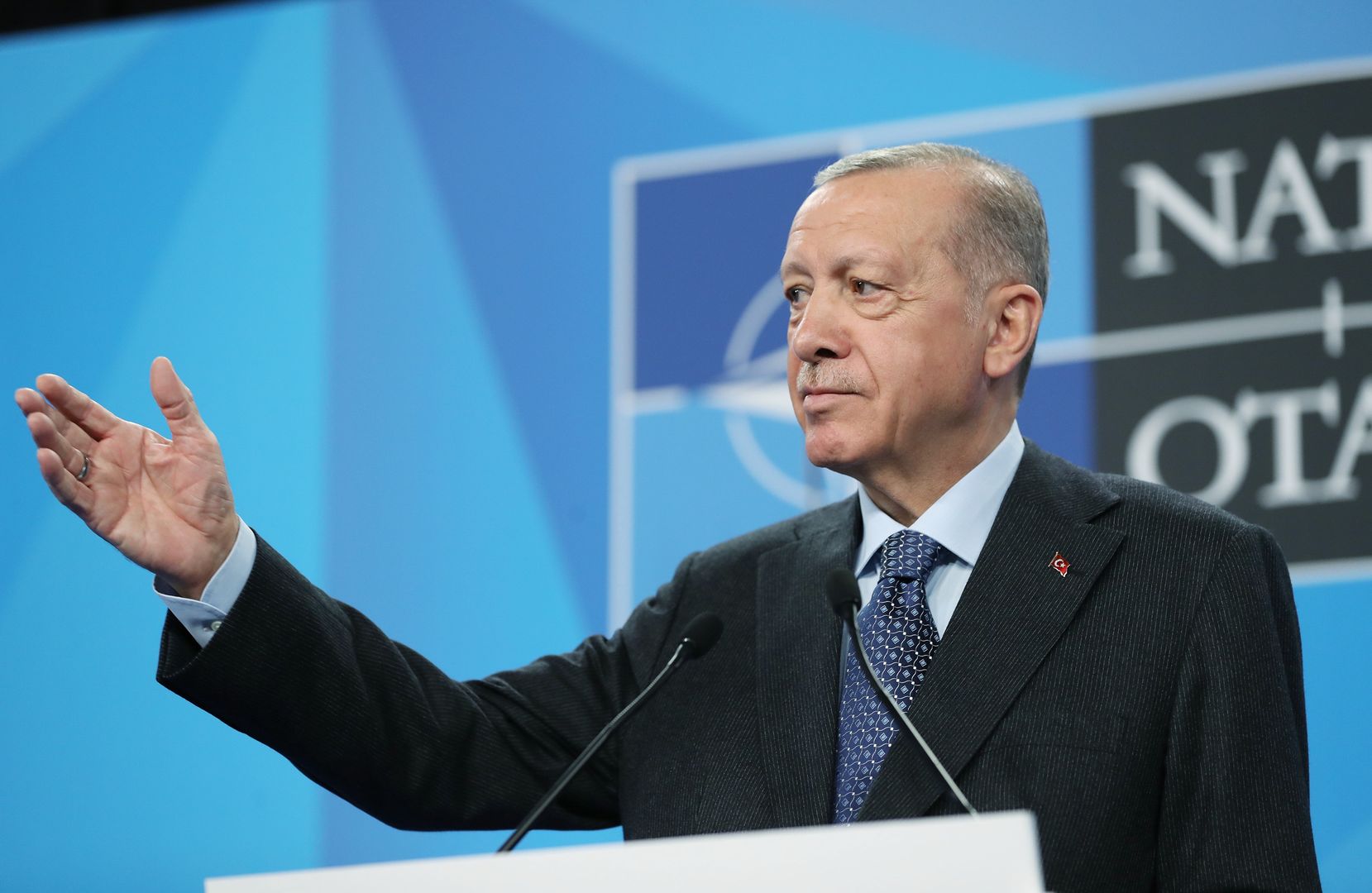 MADRID, SPAIN - JUNE 30: (----EDITORIAL USE ONLY â MANDATORY CREDIT - "TURKISH PRESIDENCY / MURAT CETINMUHURDAR / HANDOUT" - NO MARKETING NO ADVERTISING CAMPAIGNS - DISTRIBUTED AS A SERVICE TO CLIENTS----) Turkish President Recep Tayyip Erdogan holds a press conference on the last day of the NATO Summit in Madrid, Spain on June 30, 2022. (Photo by Turkish Presidency/ Murat Cetinmuhurdar/Handout/Anadolu Agency via Getty Images)
