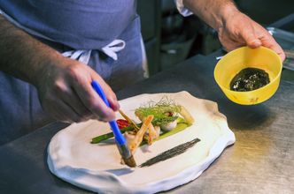 Gwiazdki Michelin. Kto je przyznaje? Gwiazdki Michelin w Polsce