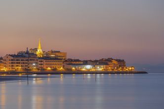 Turystka pozwała biuro podróży, bo morze wyglądało inaczej niż na folderze