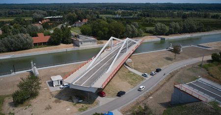 Przeprawa niczyja. Most w Nowakowie utrapieniem mieszkańców