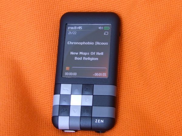 323925690452355497