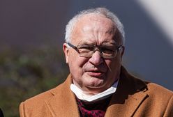 Koronawirus. Prof. Simon ujawnia: Antyszczepionkowcy grożą mi śmiercią