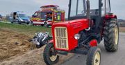 Małopolska: Motocykl uderzył w ciągnik. Dwie osoby w szpitalu