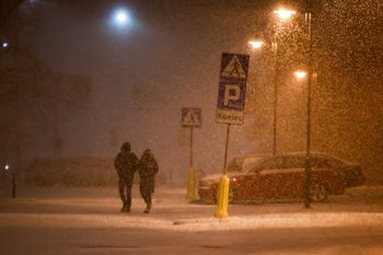 Wysłano alerty RCB. Ostrzeżenia przed zawiejami i zamieciami śnieżnymi