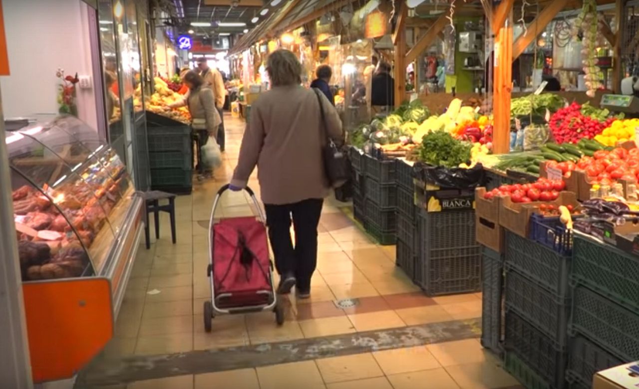 Godziny dla seniorów. Prezes POHiD zabrała głos