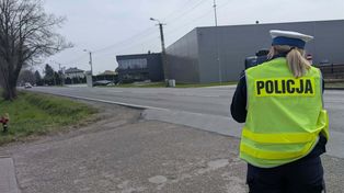 Dwie kontrole, dwa zatrzymane prawa jazdy. Kierowcy słono zapłacą za brawurę