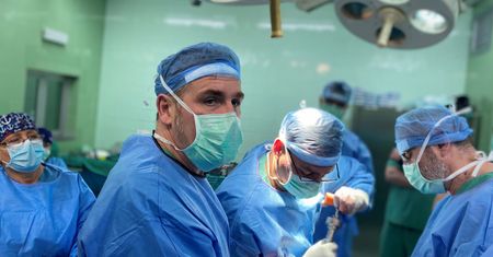 Śląsk. Sukces lekarzy z Gliwic. Operacja, która ratuje sprawność pacjentów onkologicznych