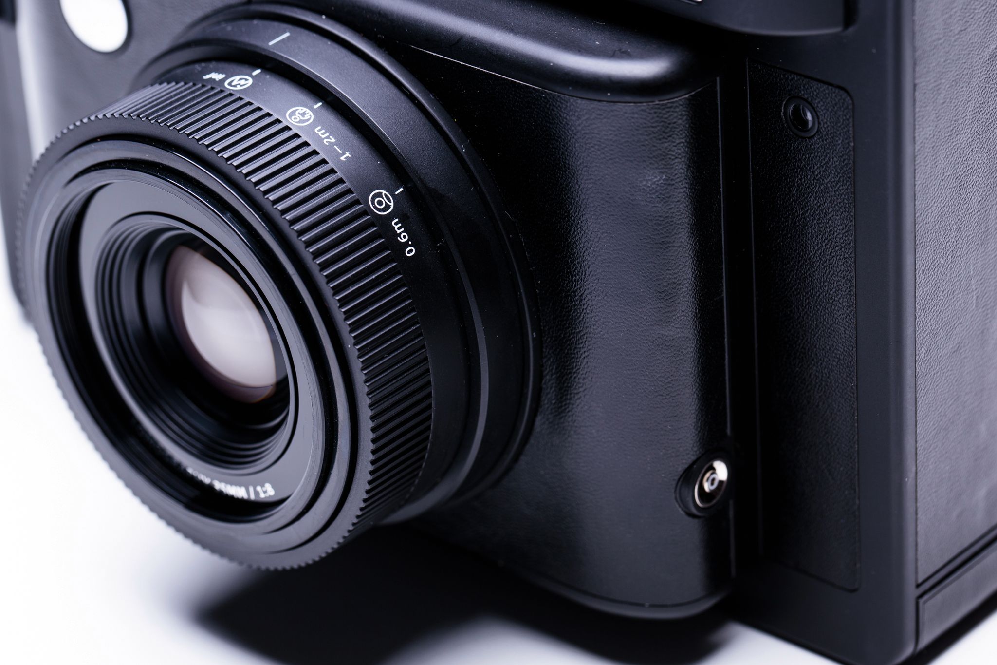 Lomo'Instant Wide – sensowny współczesny aparat natychmiastowy czy kolejny hipsterski wymysł? 1