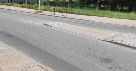 Sugerowane przejścia dla pieszych w Polsce od 21 września. Na Zachodzie to standard