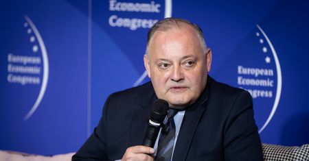 Rząd ogłasza, giełda na deskach. "Zarżnięcie polskiej energetyki"