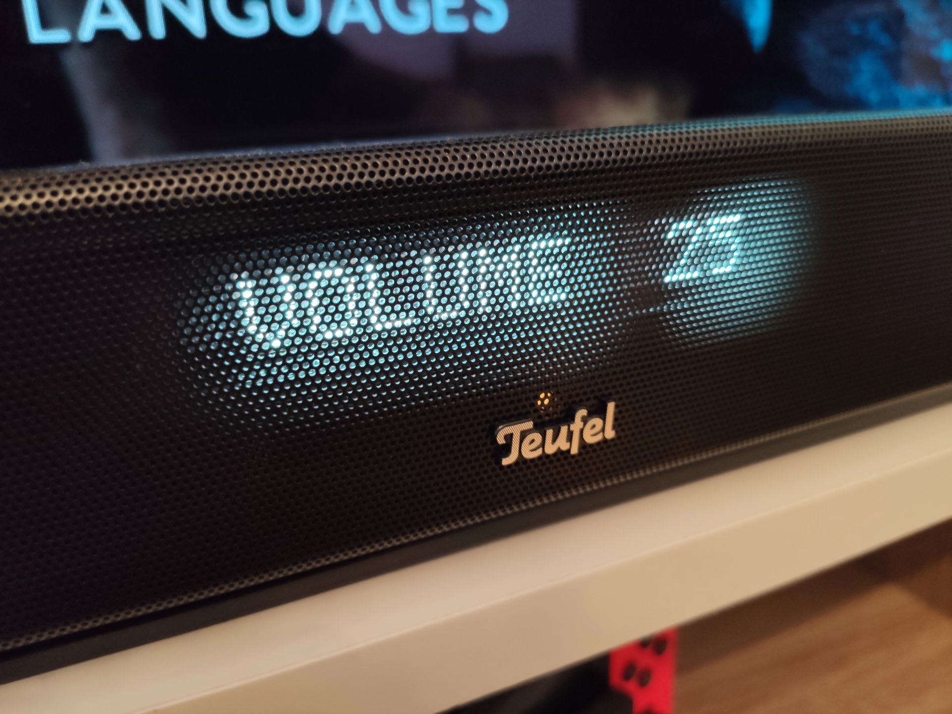 Soundbar Teufel Cinebar 11: diabelnie dobry dźwięk przy małych gabarytach (test) 5