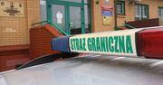 Tłum forsował granicę. SG odparła atak