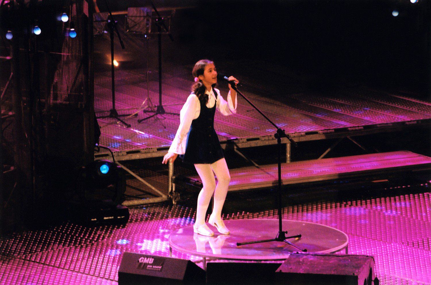 Georgina Tarasiuk na scenie. Rok 2000
